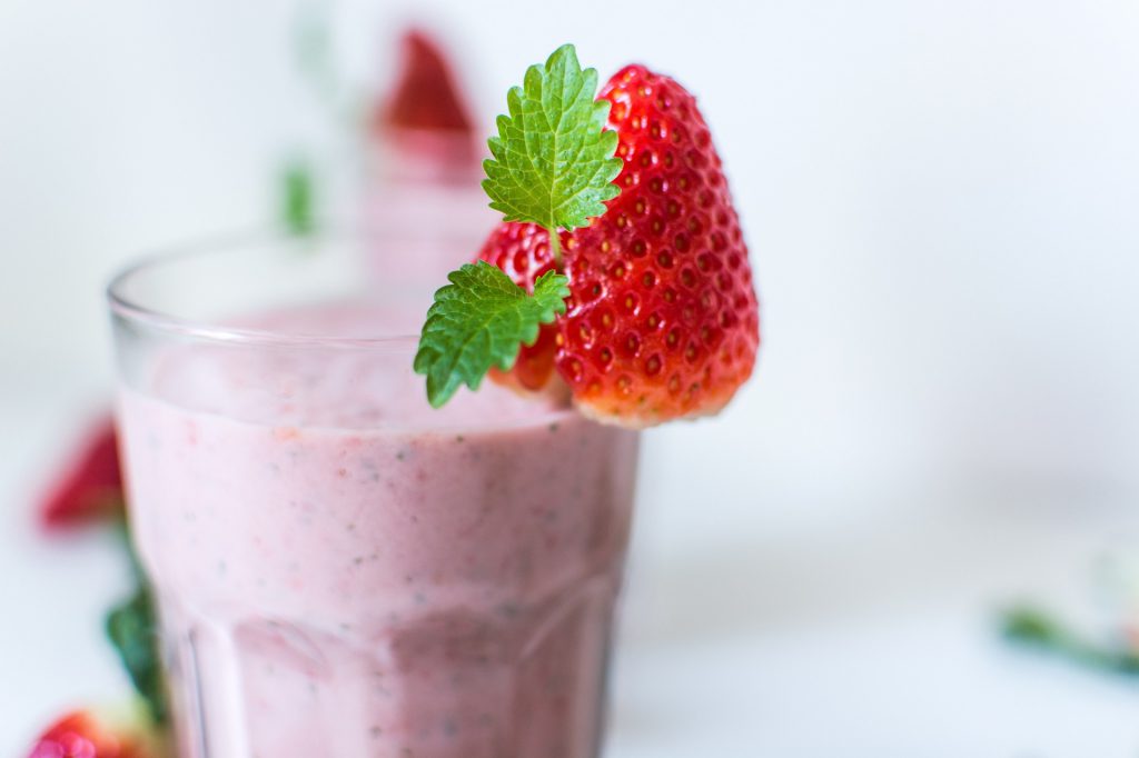 strawberry smoothie 