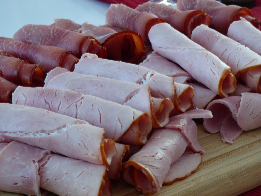 rolled deli meat slices