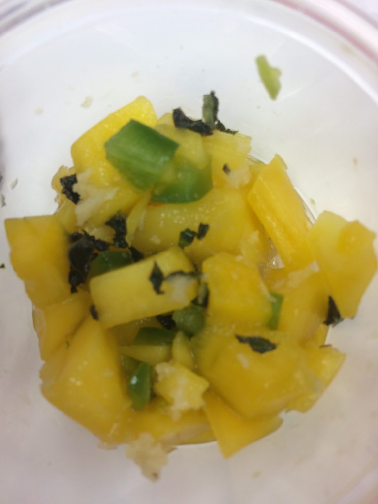 chopped mango 